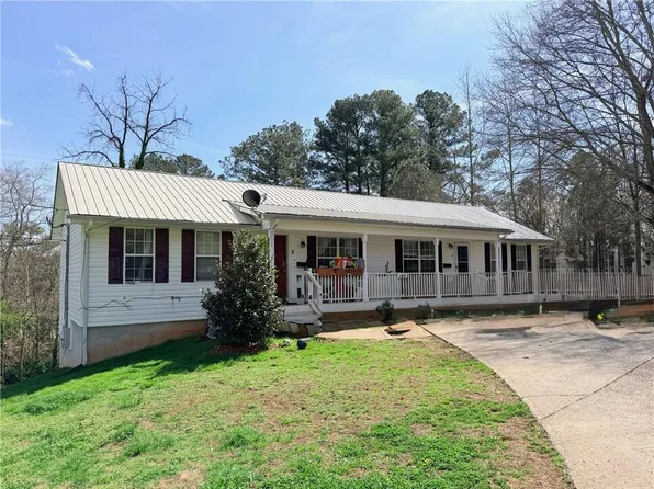 145 E Killian St, Canton, GA 30114