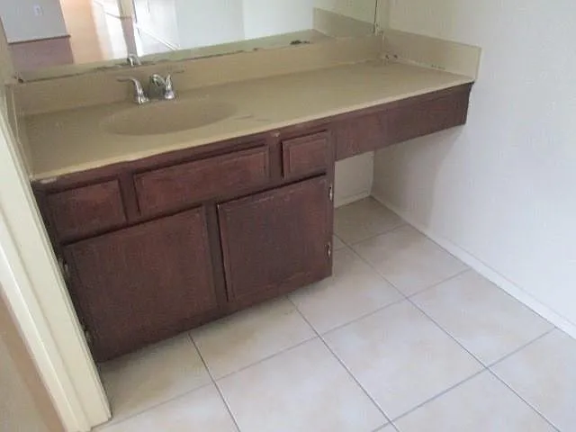 811 Whispering Pine Dr — Photo 9