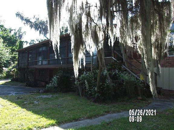 2nd image of 1230 County Road 17 N