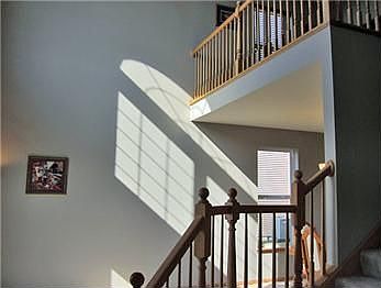 5th image of 977 Bennett Dr