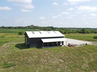 18682 Bear Creek Rd, Earlham, IA 50072