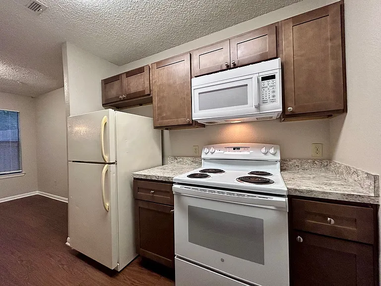 8908 Schick Rd — Photo 13