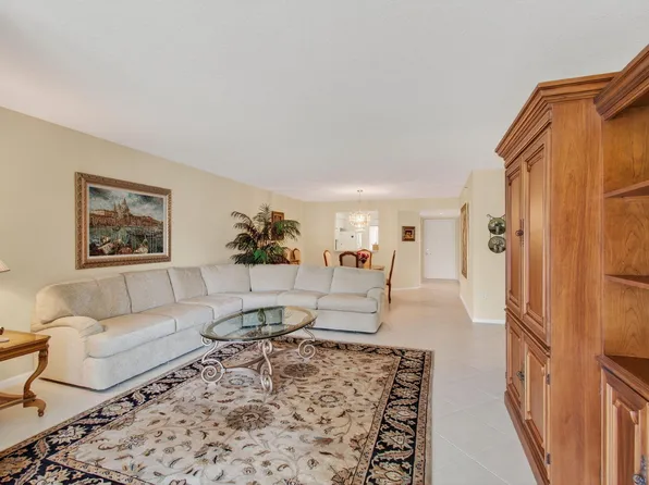 5749 Gemstone Court #204, Boynton Beach, FL 33437