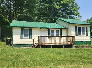 623 Ridgeview Rd, Saltville, VA 24370