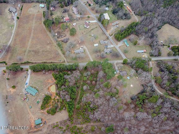 3rd image of 1397 County Road 609