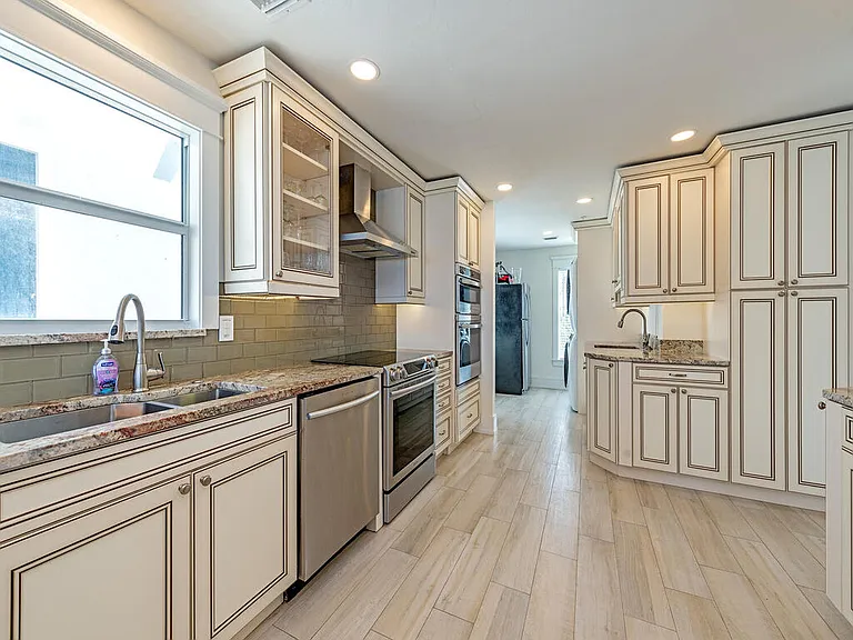 27506 Hickory Blvd — Photo 9