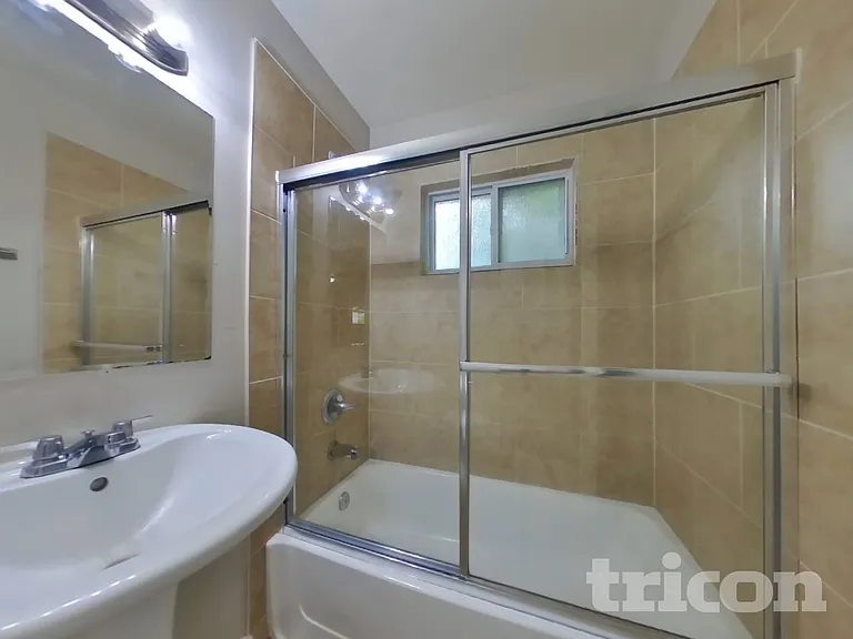 6900 Coronation Ct — Photo 12