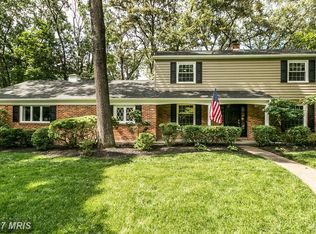 10 Saint Ives Dr, Severna Park, MD 21146