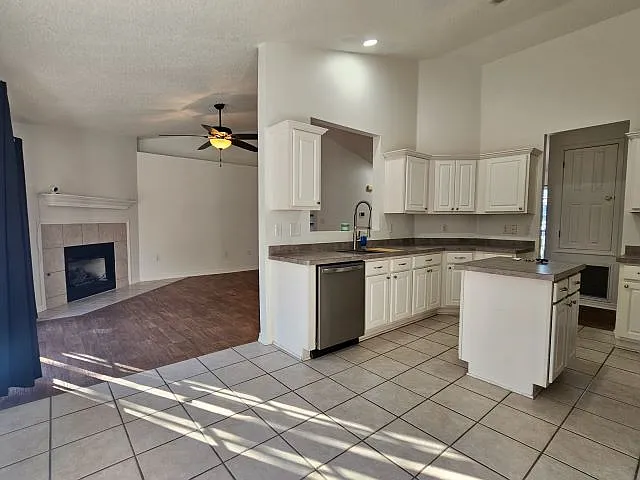 6381 Havenmist Ln — Photo 9