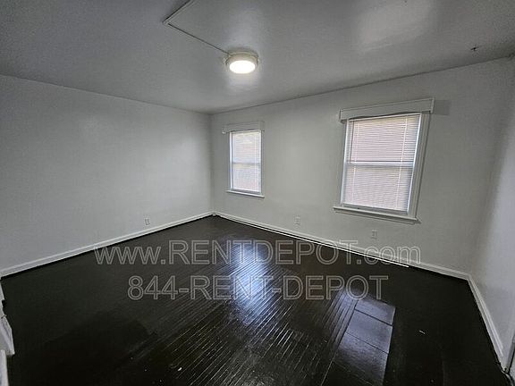 2nd image of 1133 Bayard Park Dr #B