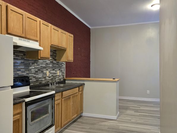6 Main St #1