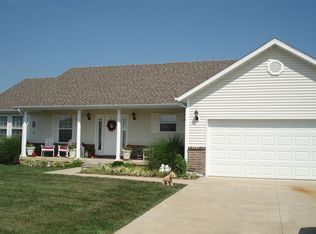 5196 Magnolia Dr, Joplin, MO 64801