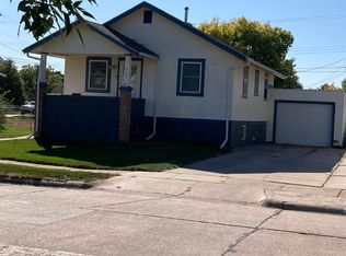 416 S Poplar St, North Platte, NE 69101