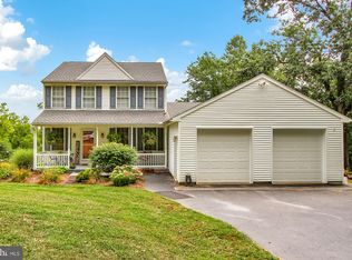128 Walnut Valley Ct, Wrightsville, PA 17368