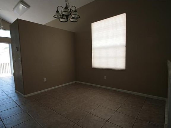 5th image of 1484 NW 153rd Ave