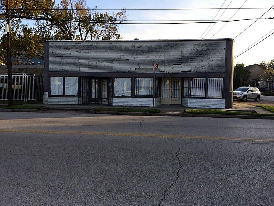 1st image of 3119 White Oak Dr