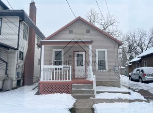 135 Lathrop St, Lansing, MI 48912