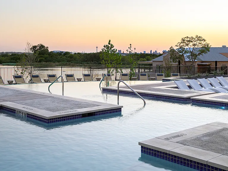 The Salado at Red Berry — Photo 27