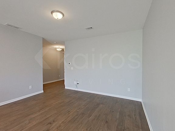 2nd image of 206 Long Island Dr