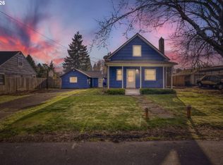 1680 SE Maple Ct, Hillsboro, OR 97123