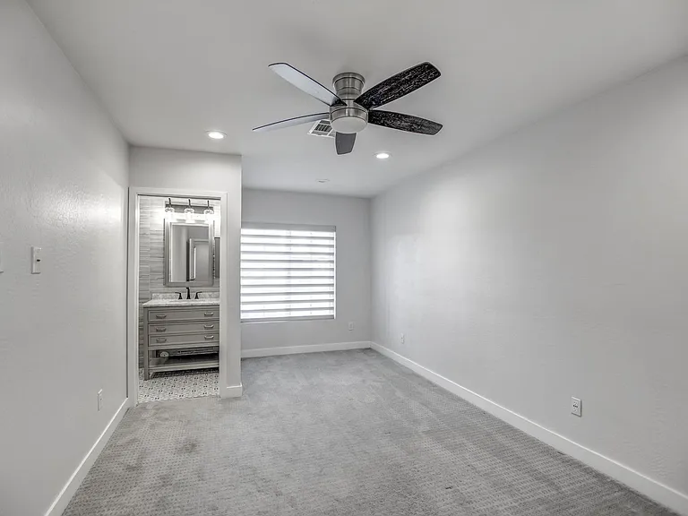 6929 E Mariposa Dr — Photo 29
