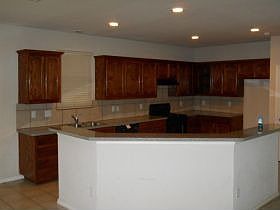 3rd image of 612 Flora Vista Ct
