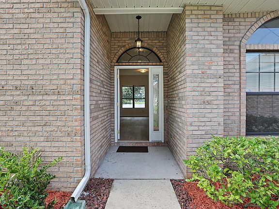 2nd image of 12652 Creek Springs Dr