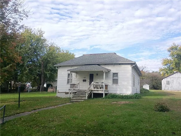 413 N Elm St, Stanberry, MO 64489