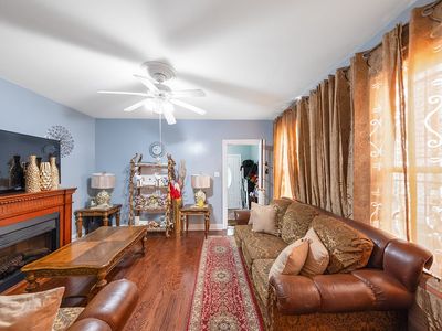 201 E 35th St, Brooklyn, NY, 11203