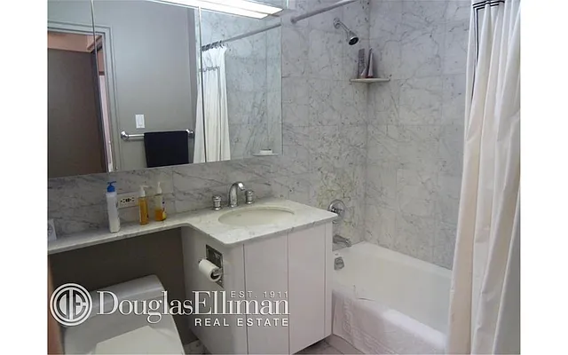 Rented by Douglas Elliman | media 10