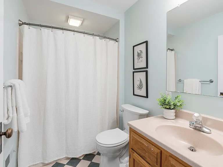 3669 Stettinius Ave — Photo 51