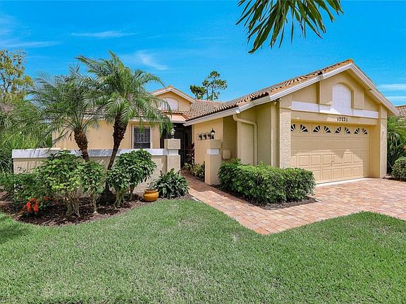3rd image of 12721 Maiden Cane Ln