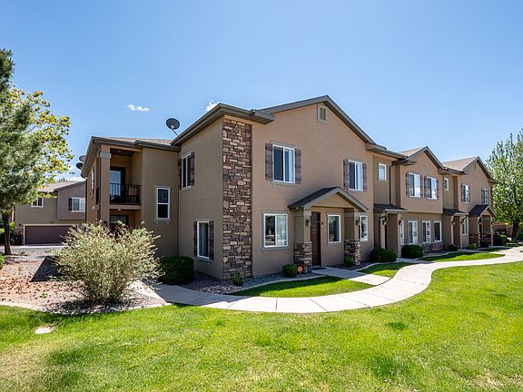 2nd image of 1177 N Northfield Rd #26