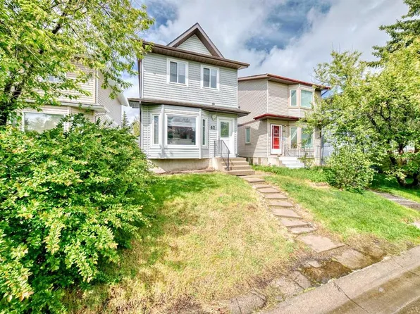 42 N Taraglen Rd NE, Calgary, AB T3J 2N6