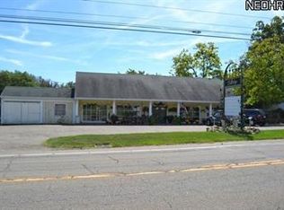 5720 Hills And Dales Rd NW, Canton, OH 44708