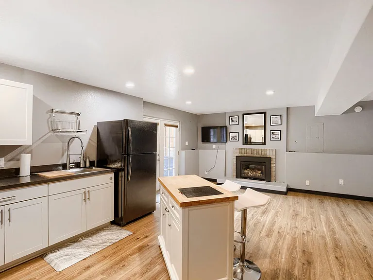 3030 Panaview Blvd — Photo 7