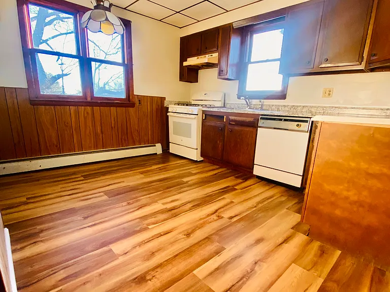 82 Lincoln Ave #2 — Photo 14