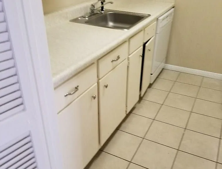 800 Post Oak Blvd #89 — Photo 8