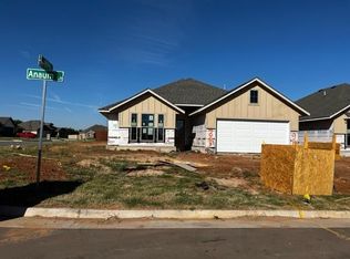 9001 Anaum Ln, Yukon, OK 73099