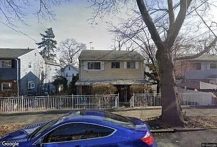 1st image of 405 Warwick Ave