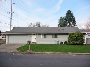 1015 NE 18th St, Gresham, OR 97030