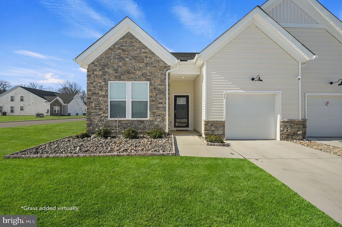 11 Kinsale Pl photo 1