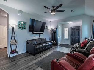 1602 Blue Jay Dr, Ennis, TX 75119