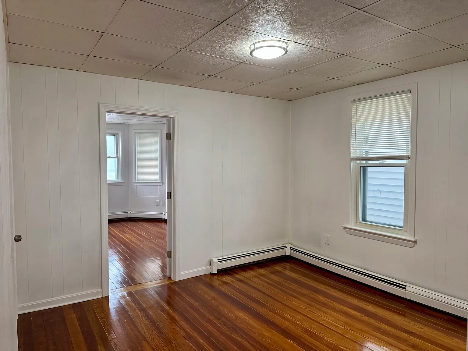 3 bed, 920 sqft, $2,900 — Photo 3