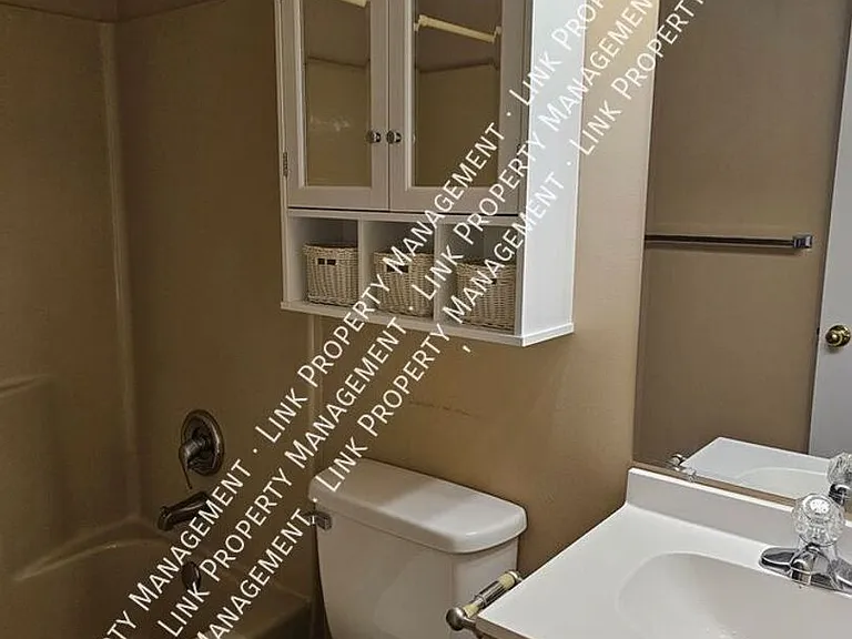 5364 Haisten Ct — Photo 7