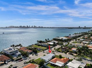 1701 S Treasure Dr, North Bay Village, FL 33141