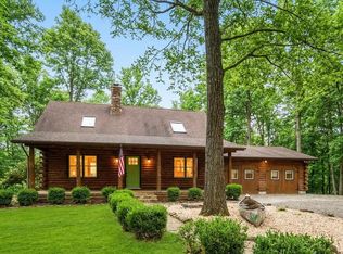 450 Opequon Woods Cir, Stephenson, VA 22656