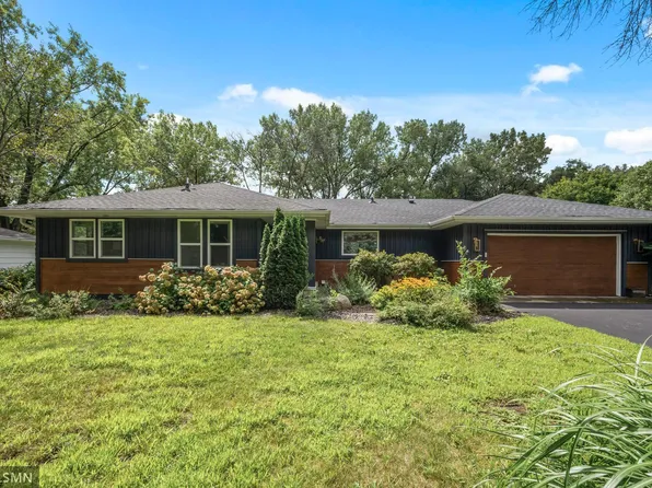 13125 Lone Oak Dr, Minnetonka, MN 55305