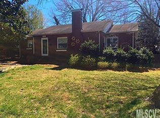 909 Olive Ave SW, Lenoir, NC 28645
