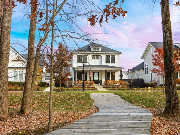 5703 Evans Farm Dr, Lewis Center, OH 43035